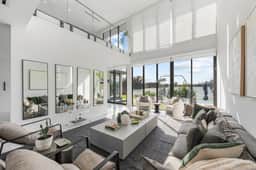 Modern Lakefront Villa w/ Pool, Jacuzzi and Gym - Image 3