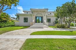 Waterfront Villa / Heated Pool, Gameroom, Sleeps12 - Image 4
