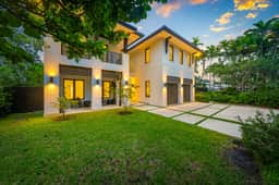 Brand new Villa with Pool/Jacuzzi/GameRoom - Image 4