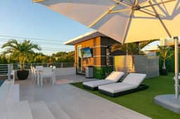 Luxury Villa w/ Rooftop Pool & Theater - Image 5