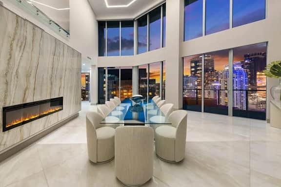 Luxury Penthouse in Brickell • 6 Bedrooms - Image 3