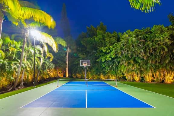 The Ultimate 11BR Miami Villa | Sauna + Bball - Image 3