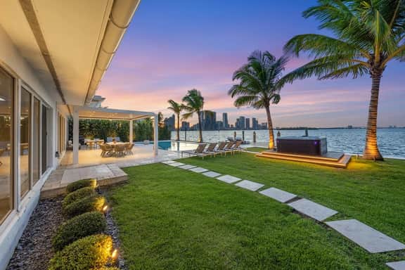 Miami Waterfront Villa w/ Pool, Spa & Sunset Views - Image 5