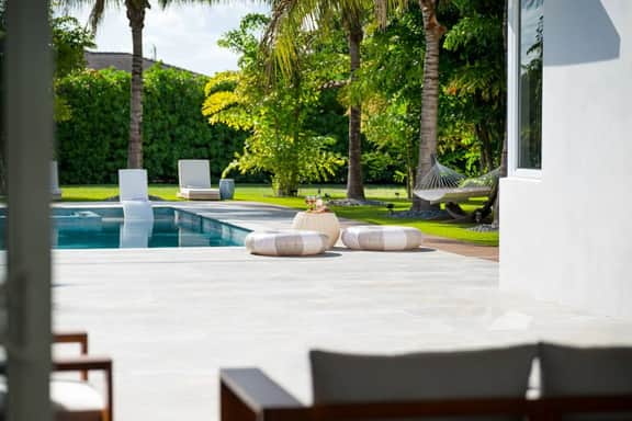 6BR Tropical Sanctuary | Private Pool & Jacuzzi - Image 4